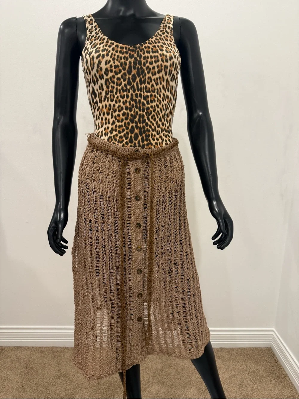 Solid & Striped Crochet Knit Beach Cover Up Skirt Raffia Look Button Front Tie S